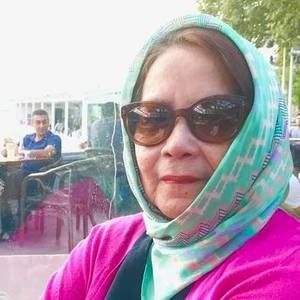 Meet your Posher, Habibah